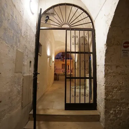 Gasthuis Ui Momm Matera